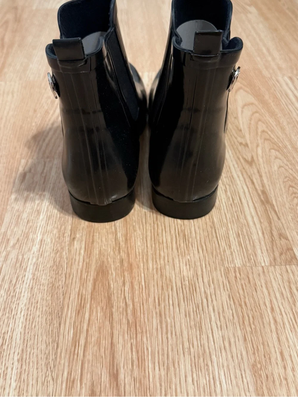 Michael Kors Black Glossy Chelsea Ankle Boots